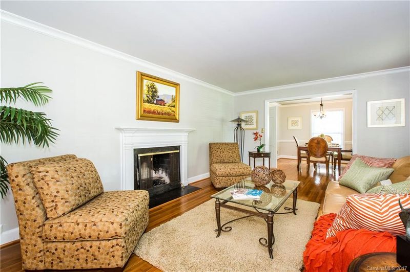 1501 Providence Rd, Charlotte, NC 28207