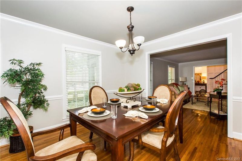 1501 Providence Rd, Charlotte, NC 28207