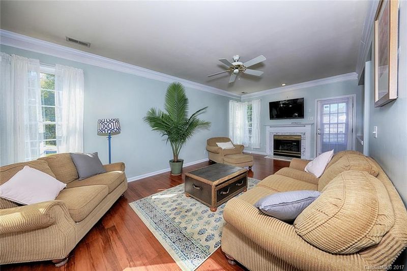 10031 Gladwick Ct, Huntersville, NC 28078