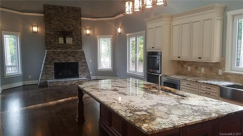 7672 Nautical Dr, Denver, NC 28037