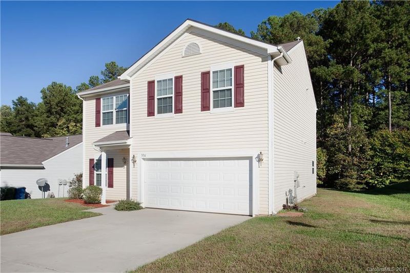 320 Augustus Ln, Mount Holly, NC 28120