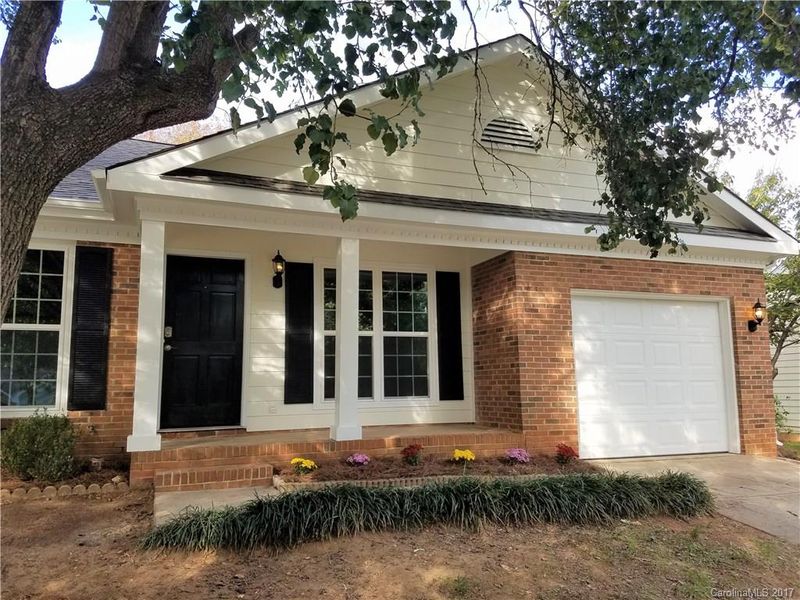 9017 Milton Morris Dr, Charlotte, NC 28227