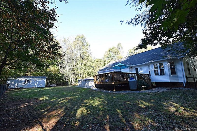 4594 Shawnee Ct, Maiden, NC 28650
