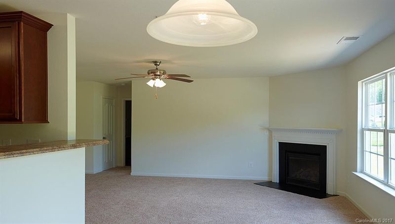 1936 Greenbrook Trl #357, Dallas, NC 28034