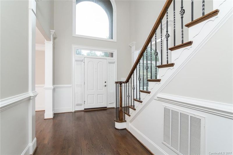 21002 Lakeview Cir, Cornelius, NC 28031