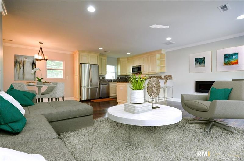800 Mcalway Rd, Charlotte, NC 28211