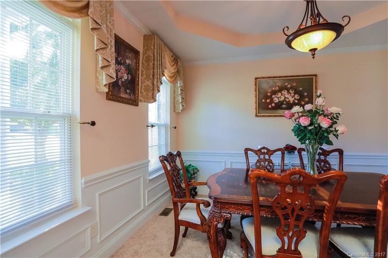 5807 Timbertop Ln, Charlotte, NC 28215