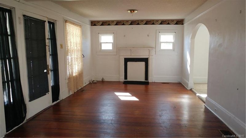 1601 Main St N, Kannapolis, NC 28081