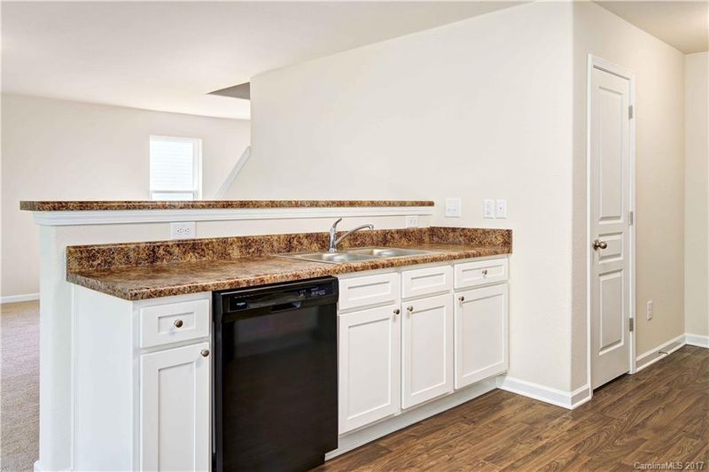 9630 Weikert Rd, Charlotte, NC 28215