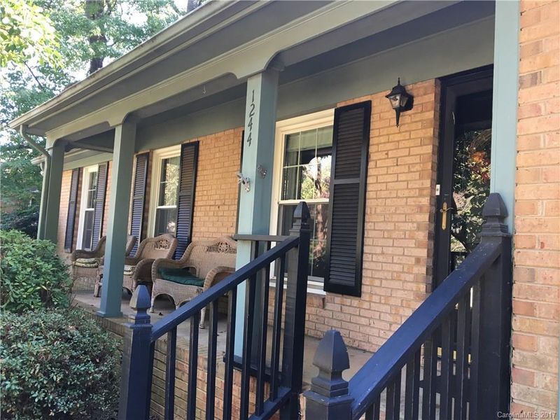 1244 Lightwood Dr, Matthews, NC 28105