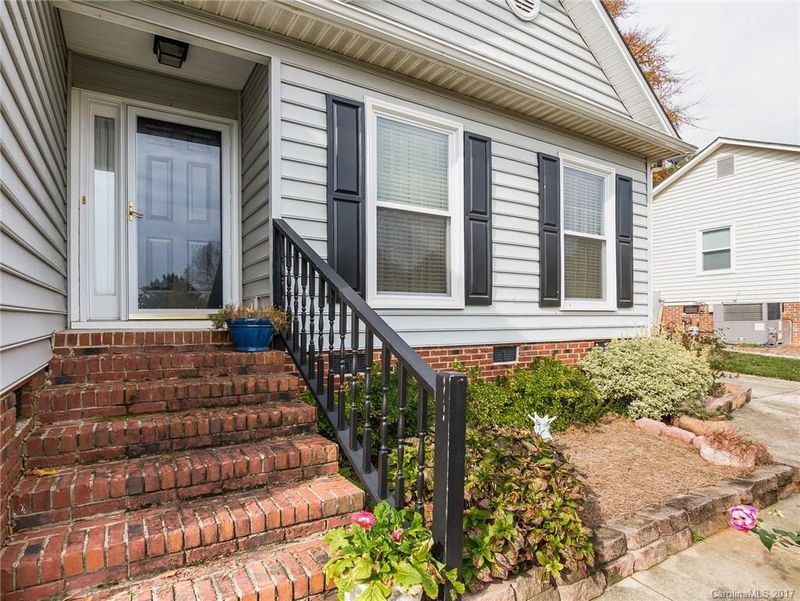 1947 Hilltop Rd, Rock Hill, SC 29732