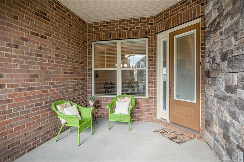 1716 Maple Oak Dr #3, Charlotte, NC 28270