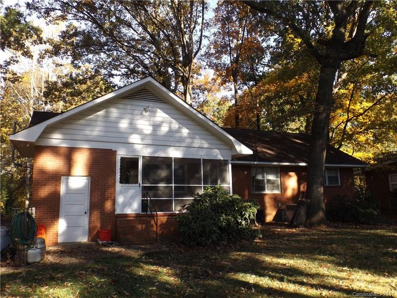 2130 Stonewood Dr #5, Charlotte, NC 28210