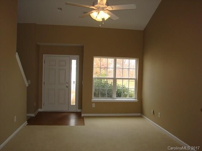 1139 Delander Ln, Charlotte, NC 28214