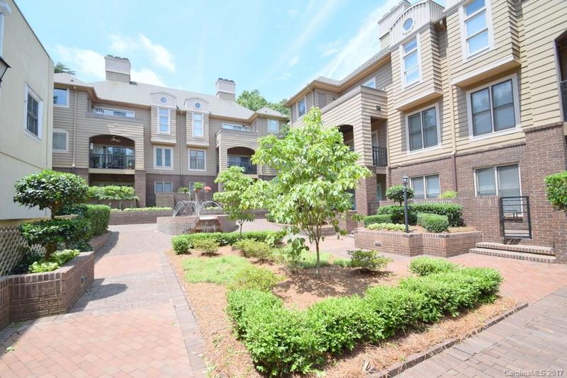 1109 Morehead St #23, Charlotte, NC 28204