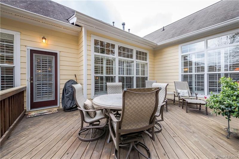 328 O Henry Ave, Davidson, NC 28036