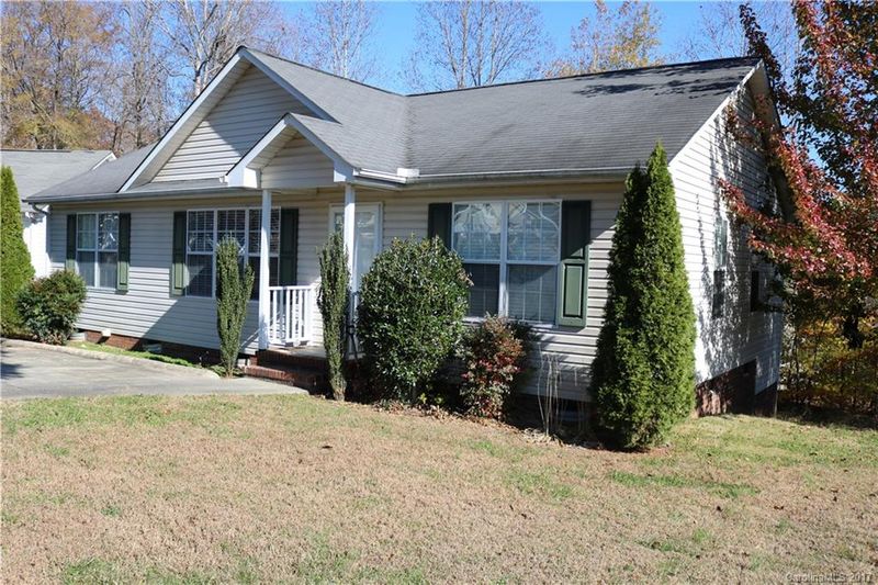 1131 Juniper Pl SE, Concord, NC 28025