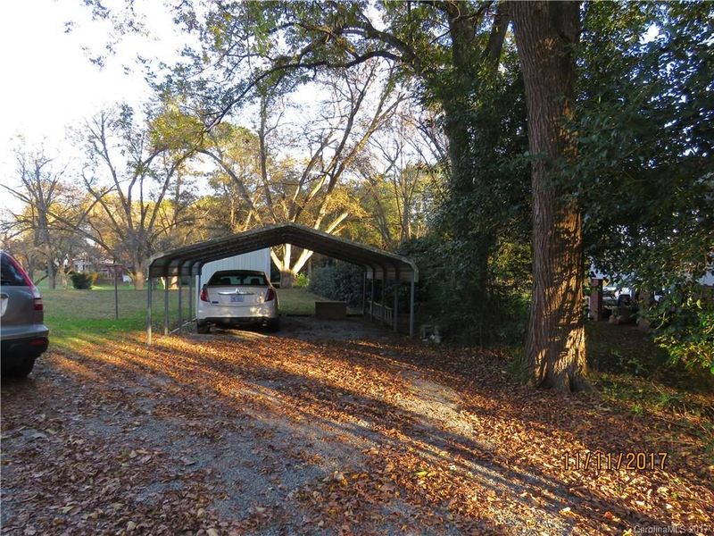 1325 Main St, Mount Pleasant, NC 28124