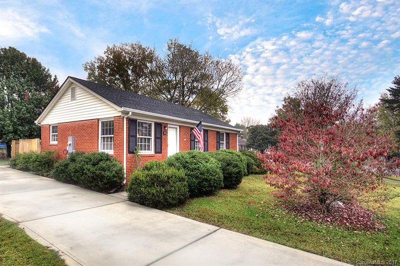 913 Cone Ave, Pineville, NC 28134
