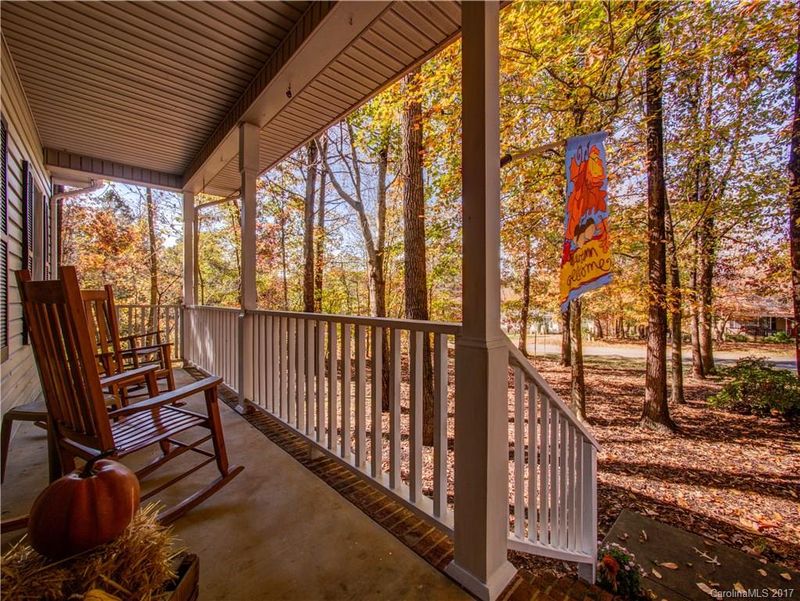 155 Levo Dr, Troutman, NC 28166