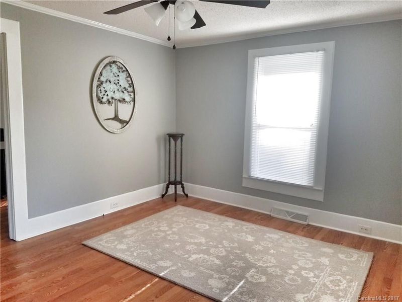 306 Spring Garden Ave, Kannapolis, NC 28081