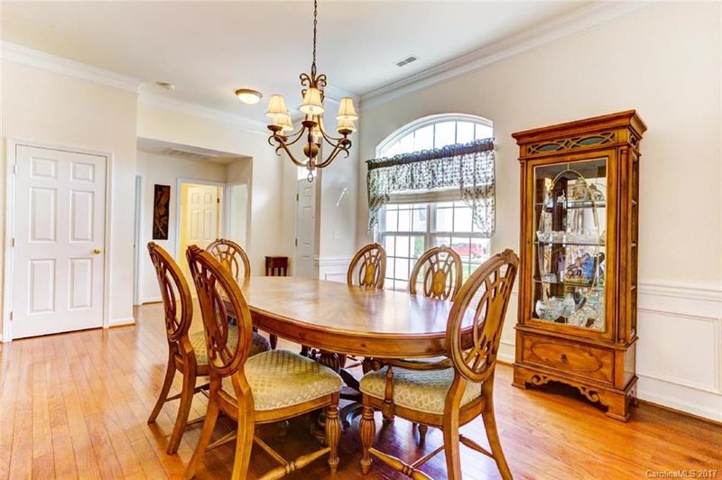 1004 Fountainbrook Dr, Indian Trail, NC 28079
