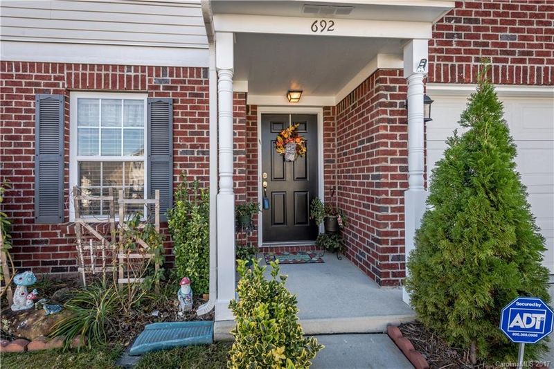 692 Shellbark Dr, Concord, NC 28025