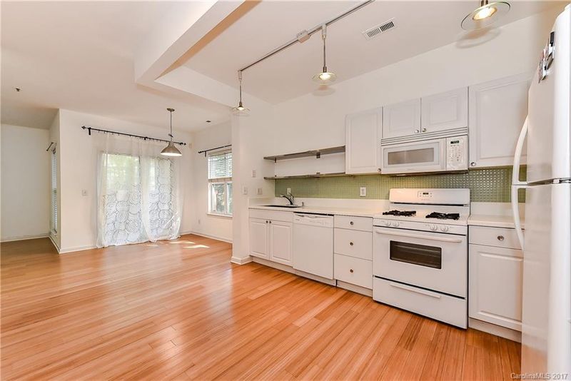 2625 5th St #A, Charlotte, NC 28204
