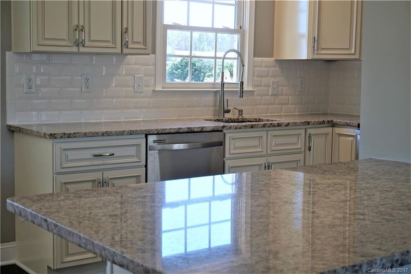 6916 Mill Grove Dr, Indian Trail, NC 28079