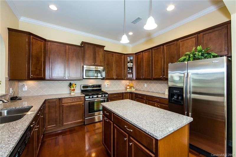 3204 Bridgewick Rd, Waxhaw, NC 28173