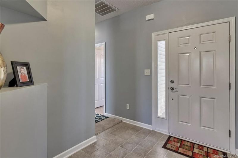 4618 Sahalee Ln, Charlotte, NC 28216