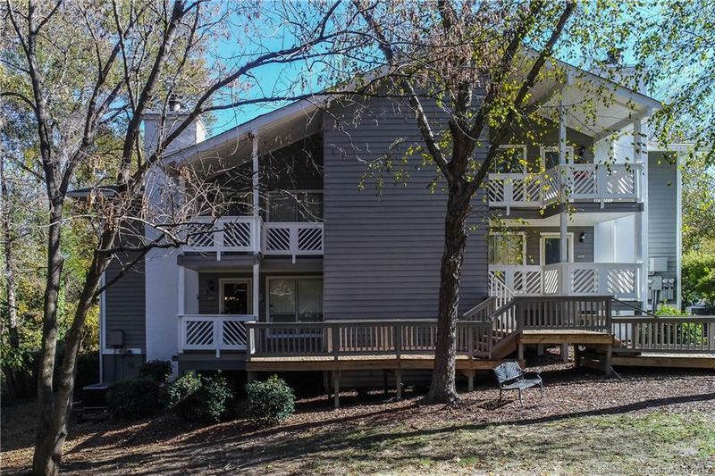 7423 Ashfield Ct, Charlotte, NC 28226