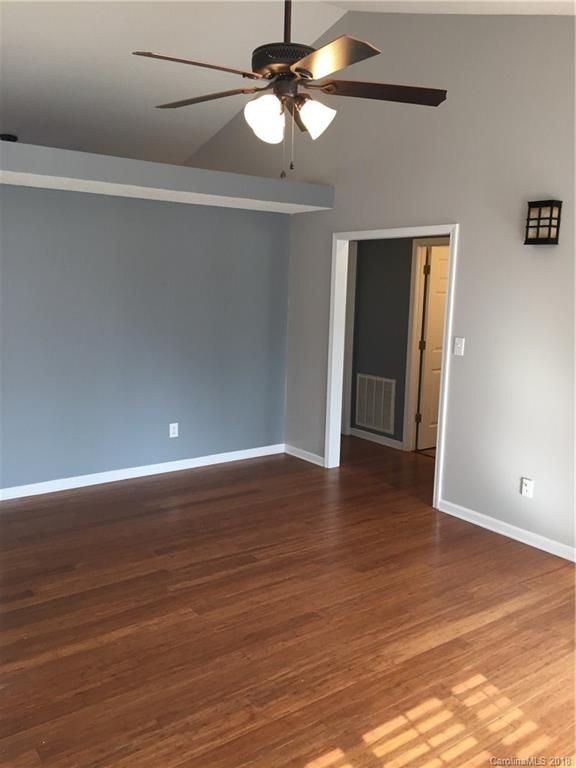 1903 Central Dr, Kannapolis, NC 28083