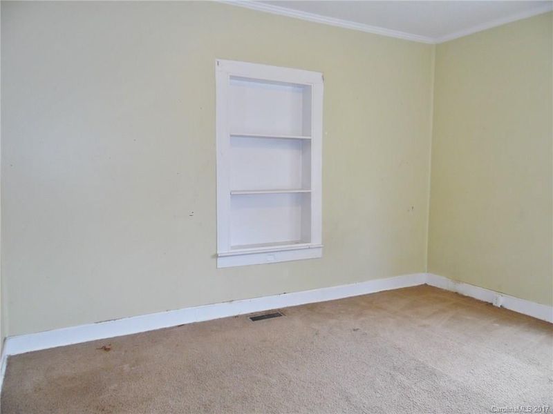 157 Saluda St, Chester, SC 29706