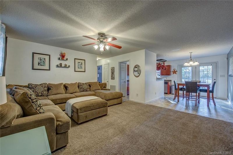 1002 Groves St, Kings Mountain, NC 28086