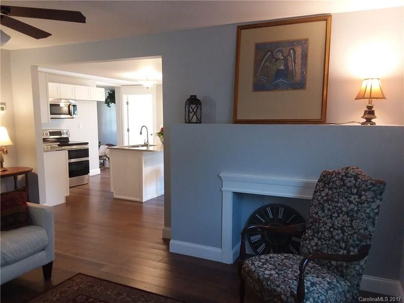 209 D St, Newton, NC 28658