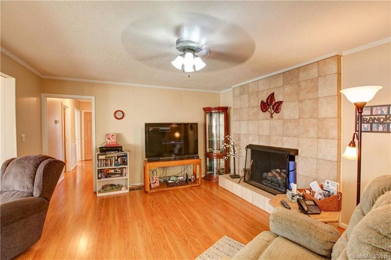 2402 Judith Ave, Gastonia, NC 28054