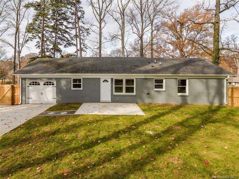 1908 Lansdale Dr, Charlotte, NC 28205