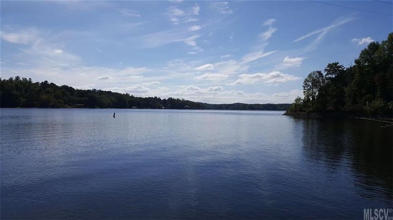 118 Oak Point Ln #39, Stony Point, NC 27678