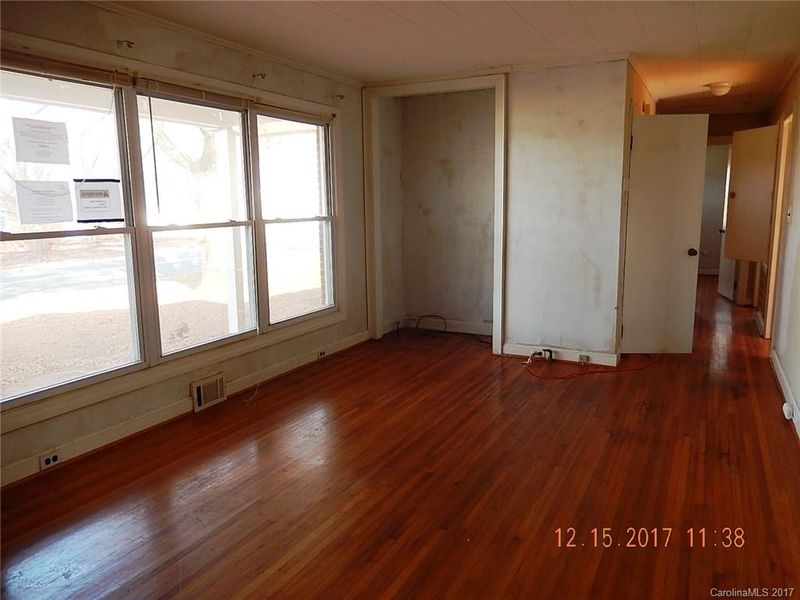 28 Mcarthur Ave SE, Concord, NC 28025