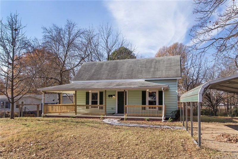 555 NW Harris St, Concord, NC 28025
