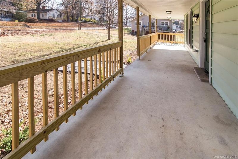 555 NW Harris St, Concord, NC 28025