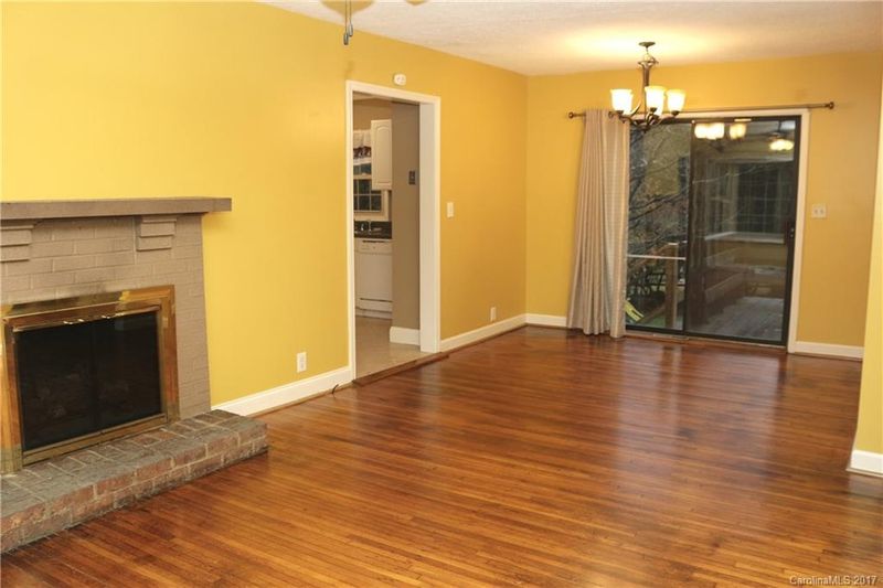 40 Pounds Ave, Concord, NC 28025
