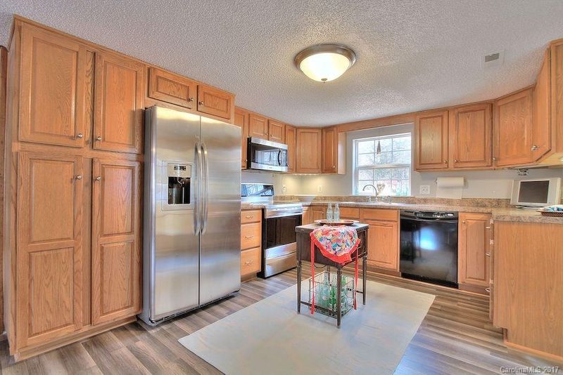 2407 Fletcher Broome Rd, Monroe, NC 28112