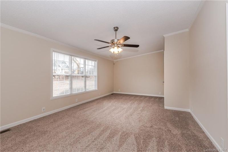 601 Peigler St, Concord, NC 28027