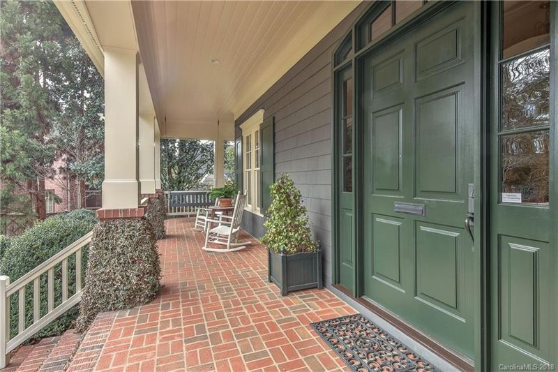 2000 Harris Rd, Charlotte, NC 28211