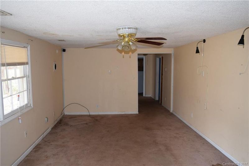 3209 Howe Dairy Rd, Gastonia, NC 28056