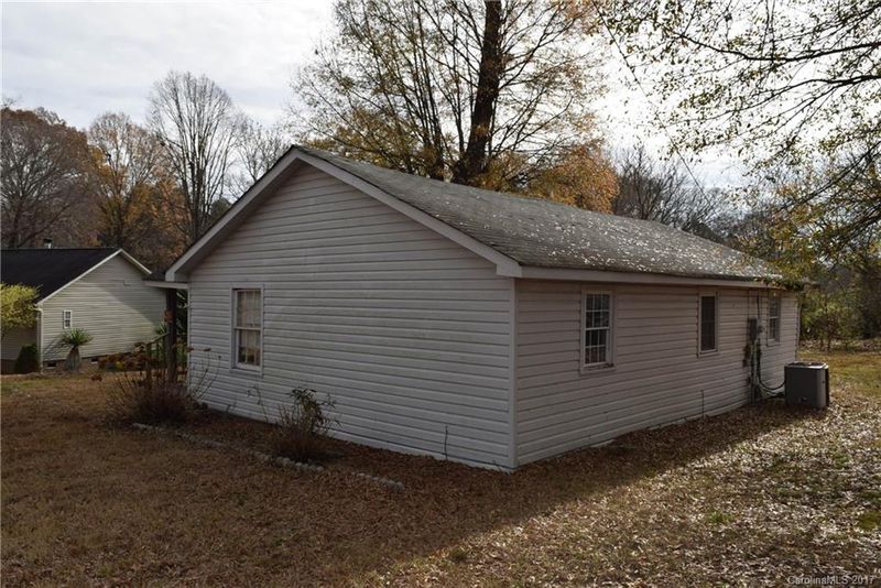 3209 Howe Dairy Rd, Gastonia, NC 28056
