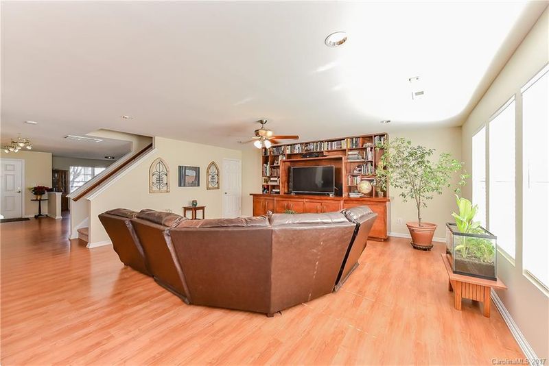 3619 Darlington Rd, Matthews, NC 28105