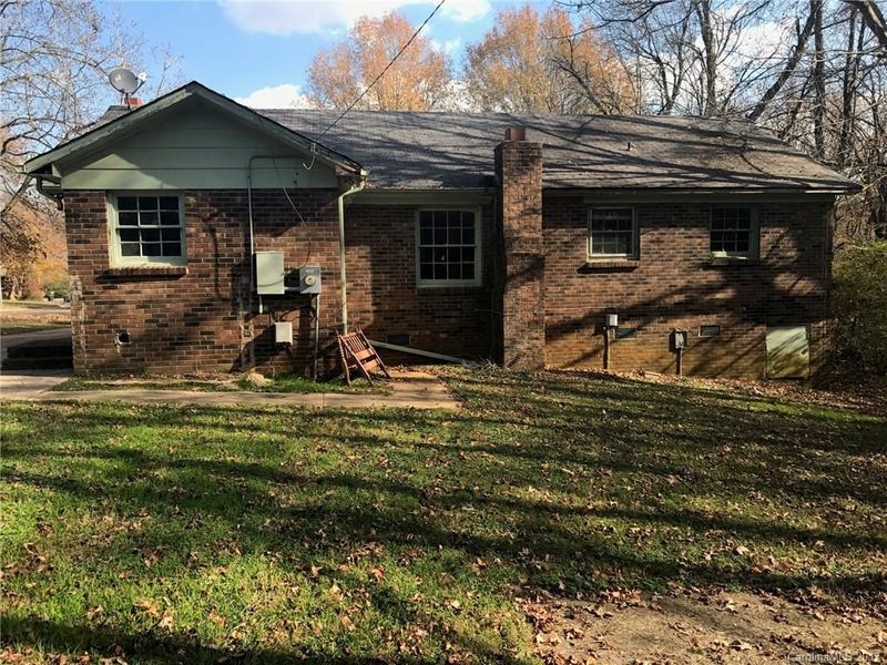 501 Colony Rd, Monroe, NC 28110